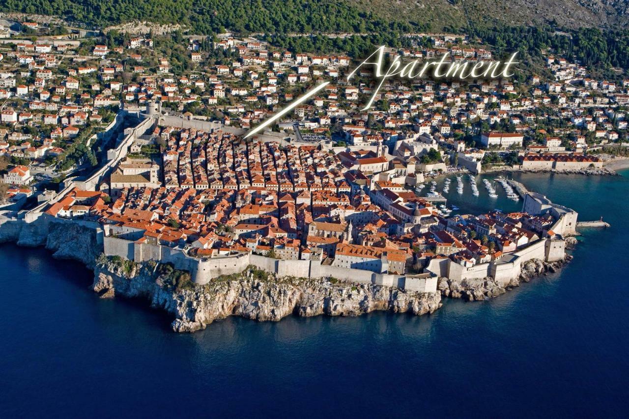 Apartment Lucia Old Town